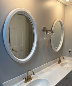 Set of two oval Bathroom Mirrors