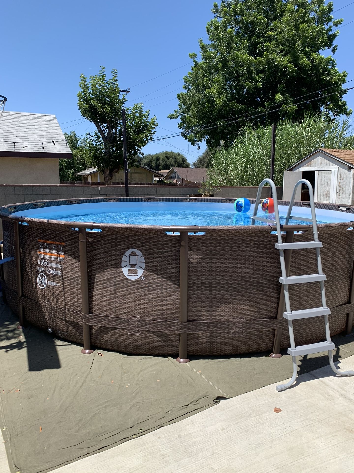 Coleman 22 Feet /52inch Deep Round Pool