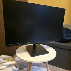 LG 24” Monitor (24MS500-B) – HDMI – Great Condition