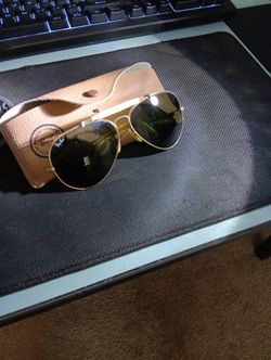 Vintage RAY BAN Sunglasses 