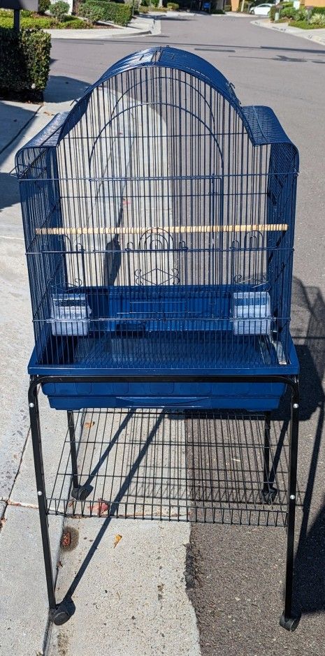 Conure/Cockatiel Cage With Stand