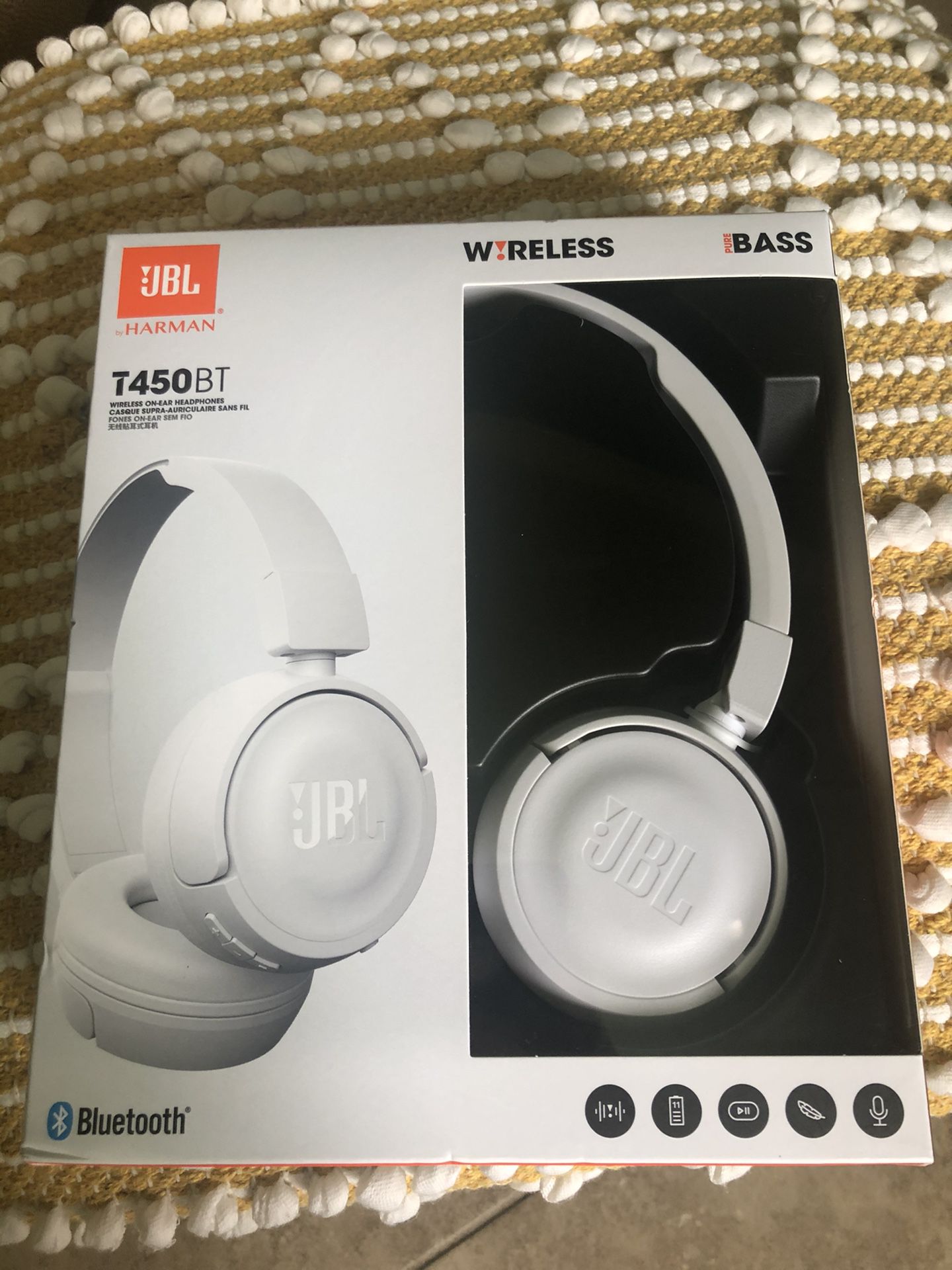 Wireless JBL Headphones T450BT
