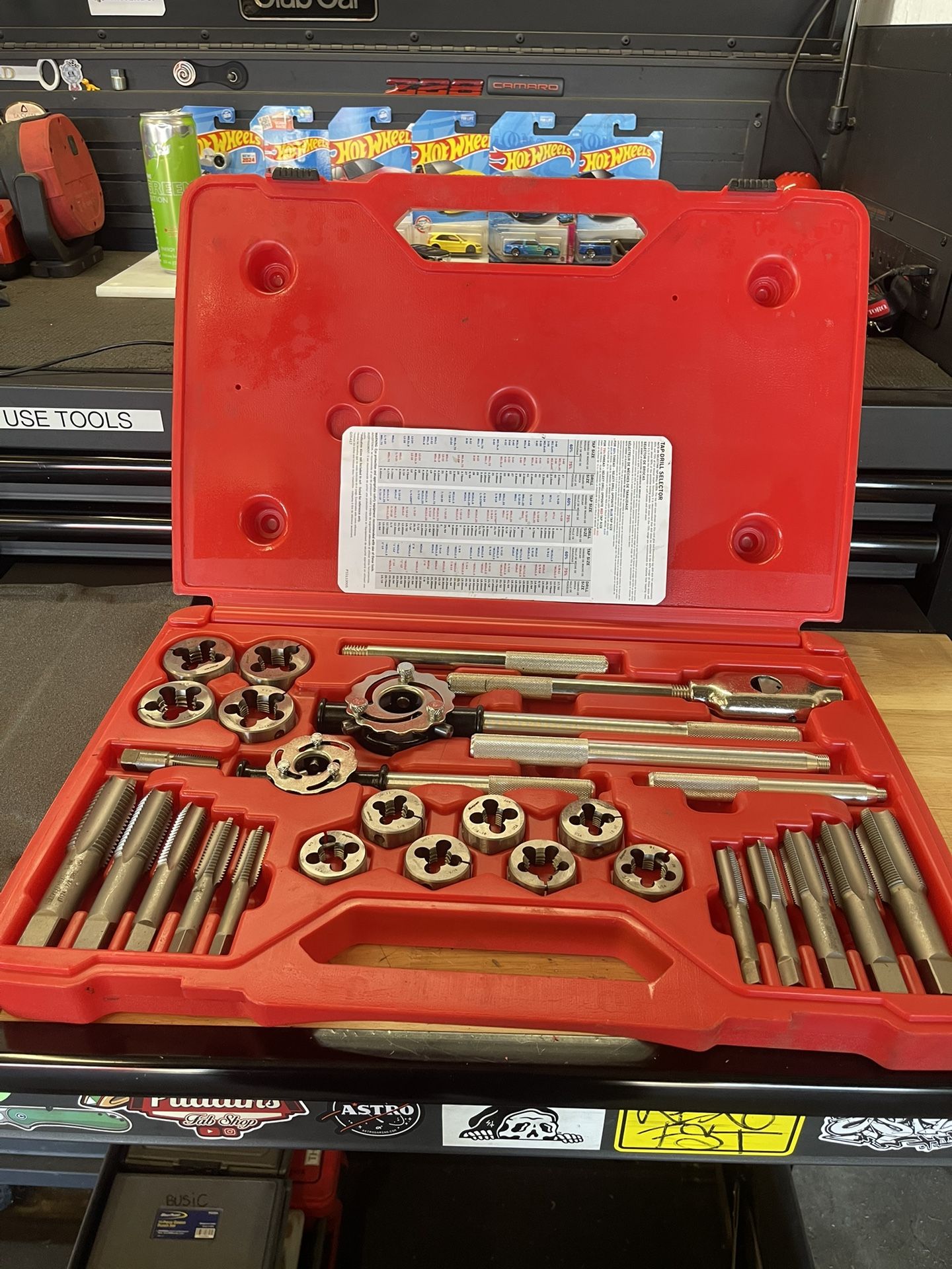 Snap On Tools 25pc. SAE Tap & Die Set  