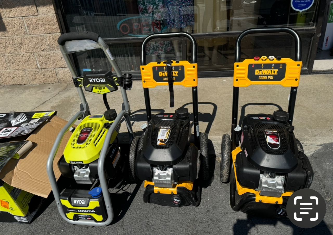 Presure Washer Dewalt 3300psi Powered By Honda !!