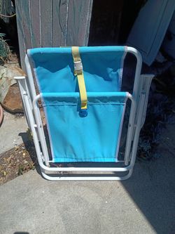 Folding beach chairs