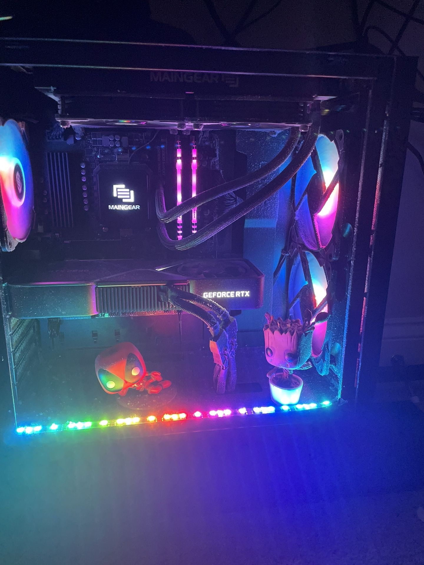 High End Gaming PC + SETUP