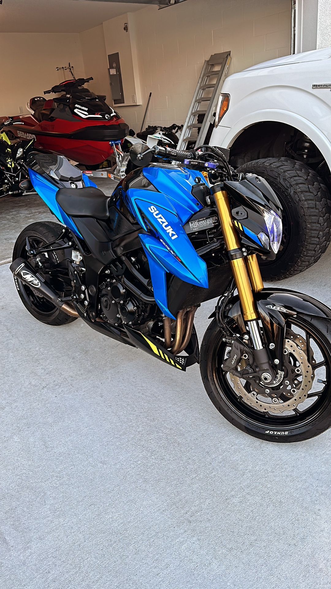 2022 Suzuki GSX-S