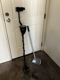 AT Gold Metal Detector 