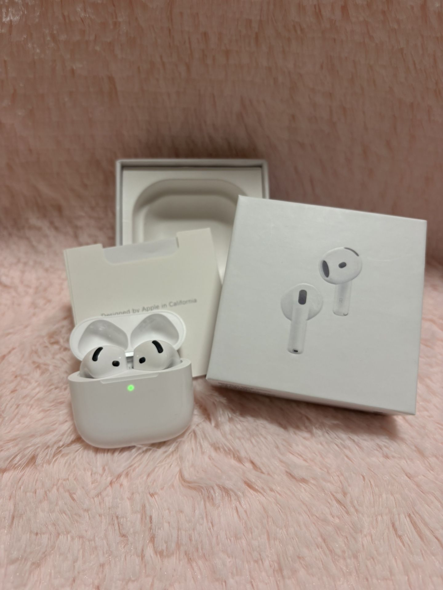 Airpod 4 With active noise cancellation