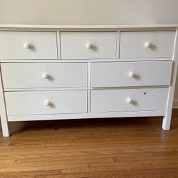 Pottery Barn Kids Kendall Dresser