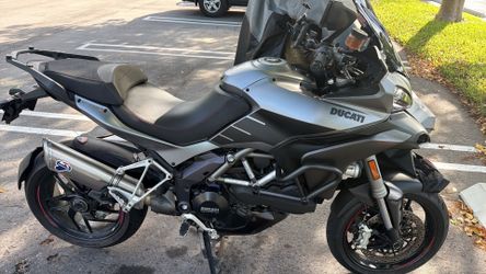 Ducati Multistrada 1200cc