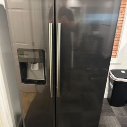 Samsung Fridge Dual Door Ice/water Dispenser