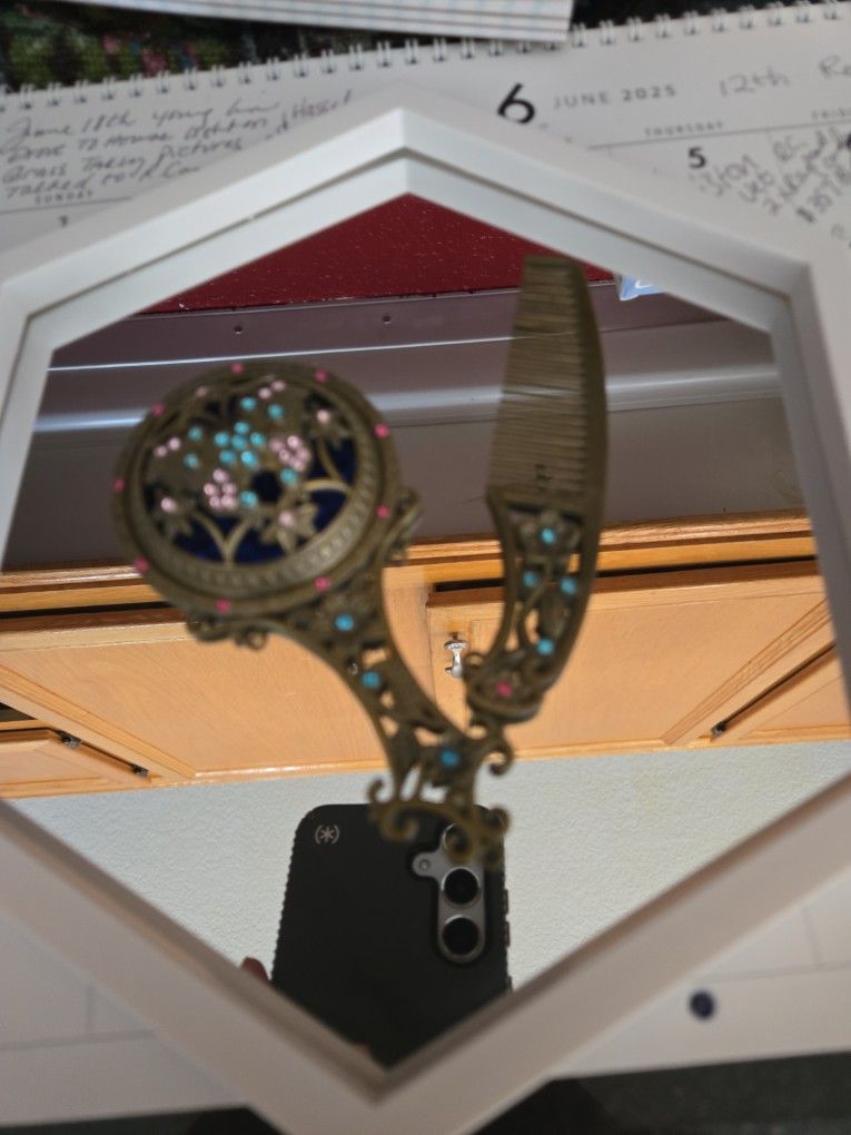 Childs Mirror And Comb Vintage Look