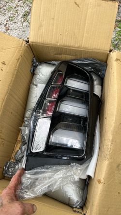 Ford mustang 2010-2012 Aftermarket Tail Light Assembly