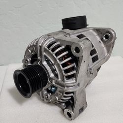 Alternator For BMW 320 323 325 328 330 525 528 530 X5 Z3 Xi Ci I Inline 6