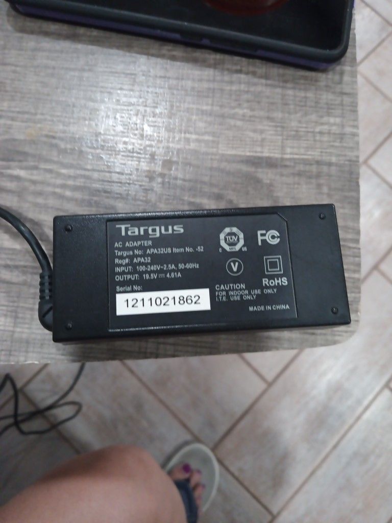 Computer Battery Charger