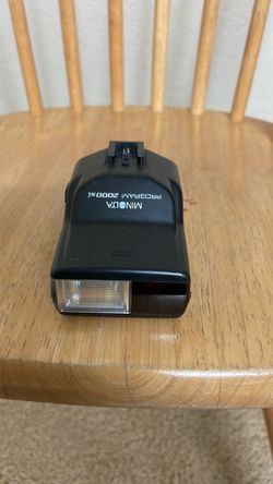 Maxxum Minolta 2000xi Shoe Mount Flash for Minolta Maxxum SLR DSLR Cameras