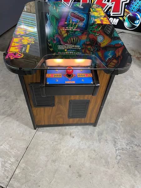MS. Pac-Man Cocktail Table