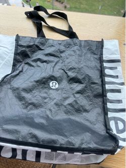 Lululemon bag. Larger