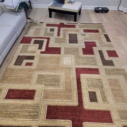 Rug- Multi Colored - Approx 8x10