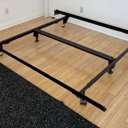 CAL KING SIZE METAL BED FRAME
