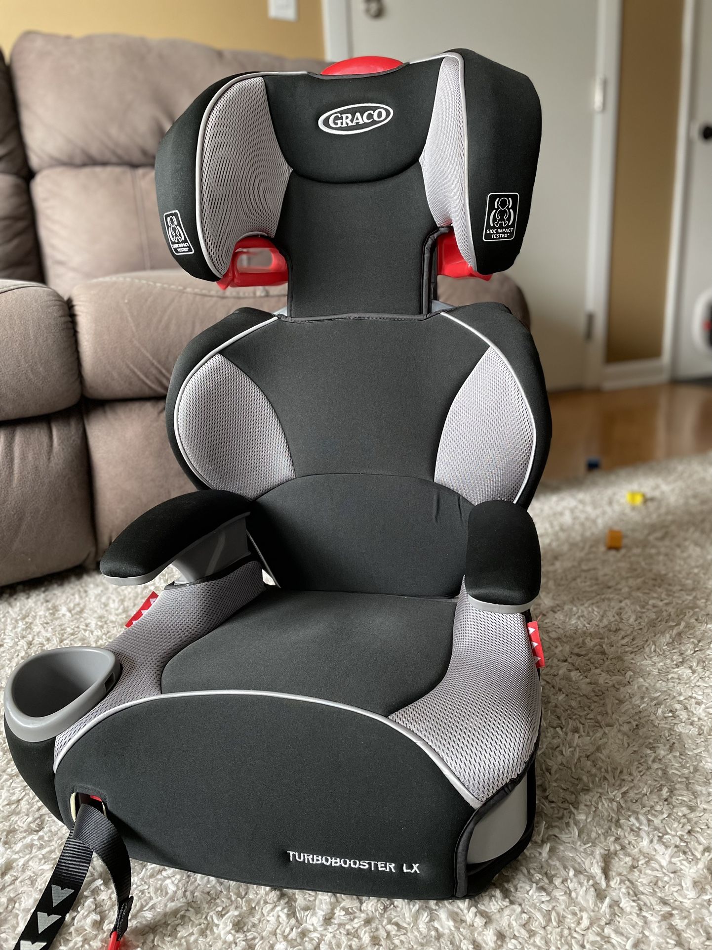 Graco Toddler Car Seat for Sale in Schiller Park, IL OfferUp