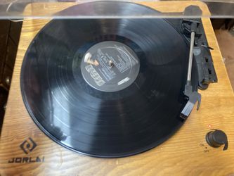 Stereo Stuff Yamaha Equalizer, Toshiba TV Sound System, Turntable Record Player LP, Turn table 