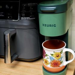 Keurig K-Mini Single Serve K-Cup Pod Coffee Maker.