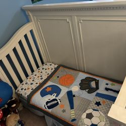 Heidi Klum’s  Baby’s Crib That Converts To Day Bed 
