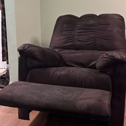 Reclinable BLACK SOFA CHAIR