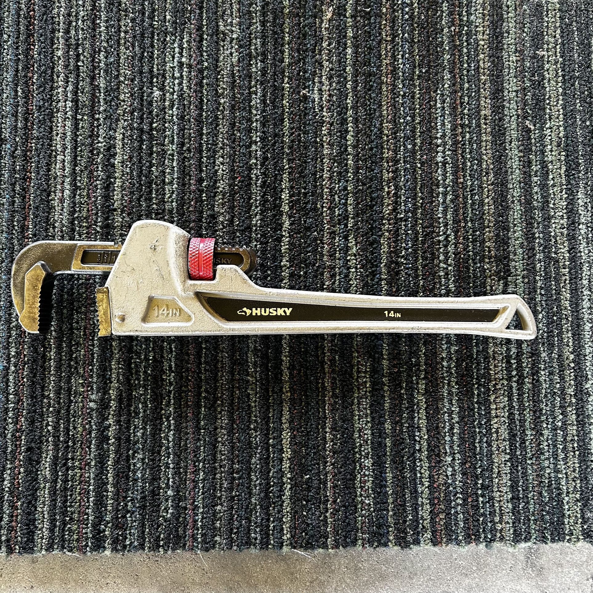 Husky 14 Inch Aluminum Wrench