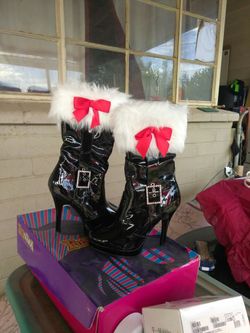 Funtasma Step Into Fun Brand new Boots size 7