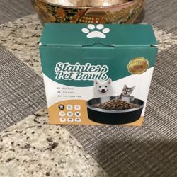 Brand New  Stainless Steele  Pet Bowl