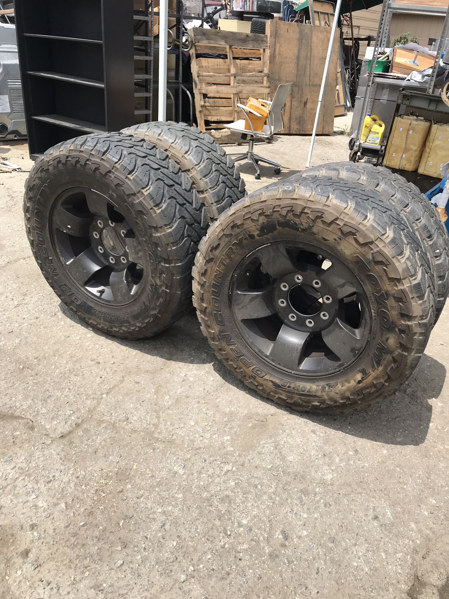 Aluminum rims with tires 275-70-R 18 $200 set