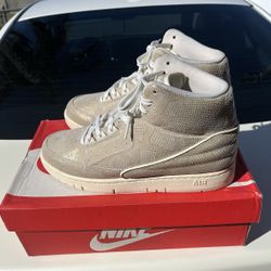 Nike Python Prm Gold