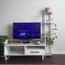 Tv Stand-White