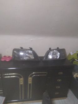 97 2001 Honda Crv headlights