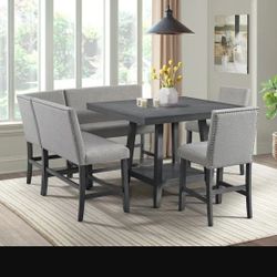 Breakfast Nook With Lazy Susan 