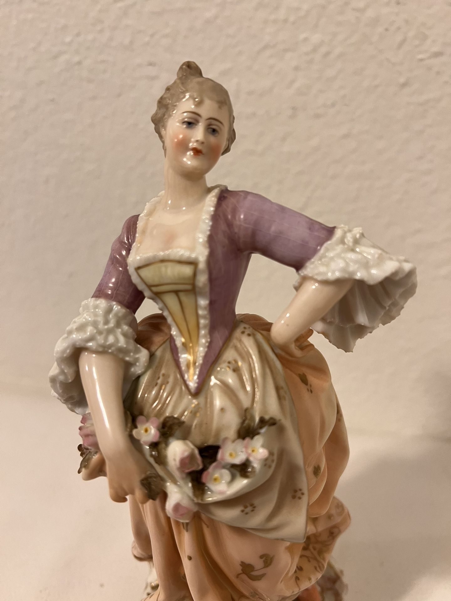 antique ceramic figurine of a woman in a garden, height 8.1/2x3.1