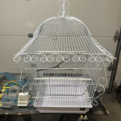 Prevue Pet Products Jumbo Scrollwork Bird Cage in White