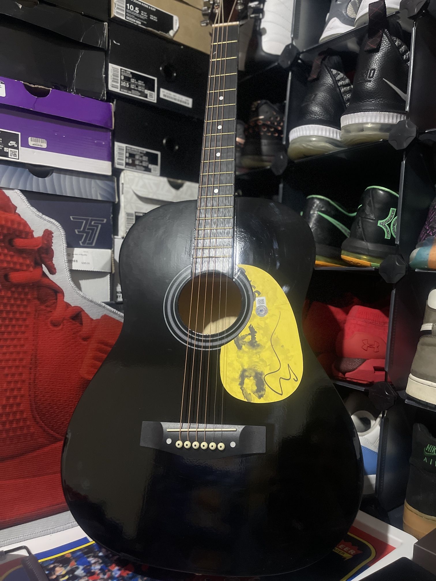 Ed Sheeran Signed 39" Acoustic Guitar (Beckett)
