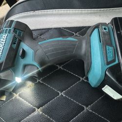 Makita 