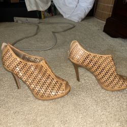 Women’s Heels