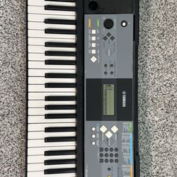 Yamaha PSR E233 Keyboard