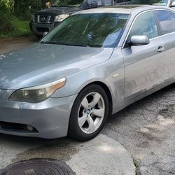 2006 BMW 525i