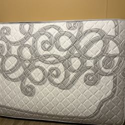 Queen Mattress 