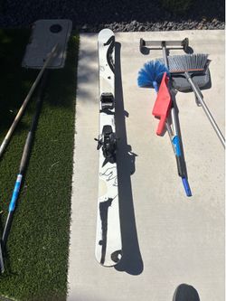 Snow skis