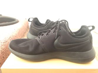 Nike Rosche shoes