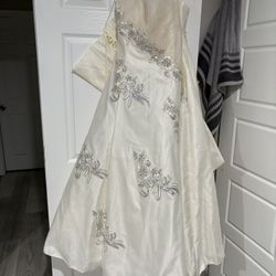 Ivory Wedding Dress