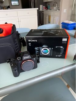 Sony A7 II Full-Frame Camera | 128 Shutter Count | 2 Lenses | Like New | Original Box